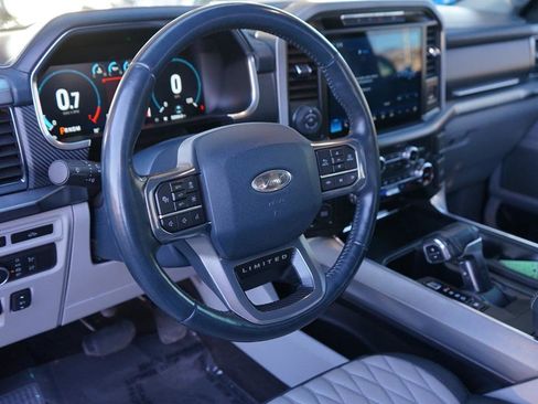 Used 2022 Ford F150 Limited image 10