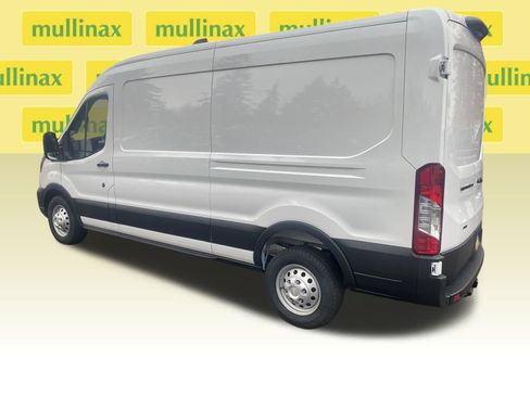 New 2026 Ford Transit 250 148 Medium Roof Extended AWD w/ Load Area Protection Package image 5