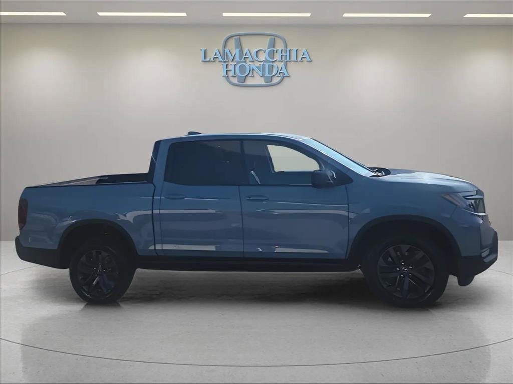 Used 2023 Honda Ridgeline Sport image 6