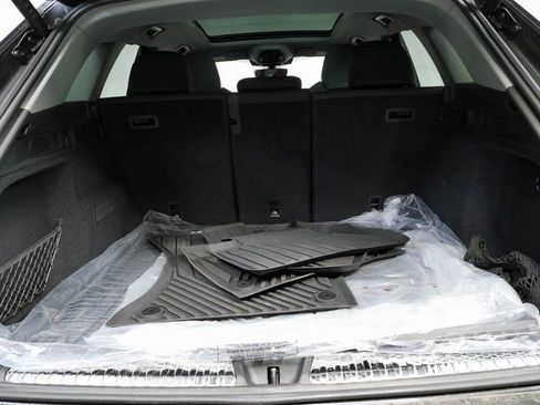Used 2025 Audi Q5 Premium Plus w/ Premium Plus AWD/4WD image 28