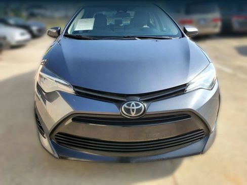 Used 2019 Toyota Corolla LE FWD image 21