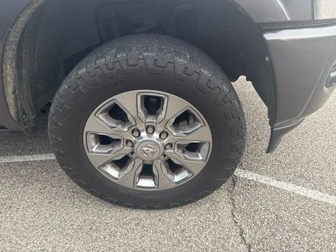 Used 2019 RAM 2500 Limited AWD/4WD image 2