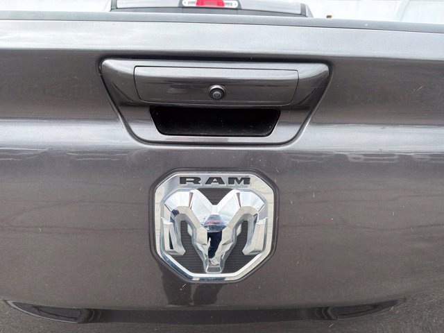 Used 2023 RAM 1500 Laramie AWD/4WD image 5