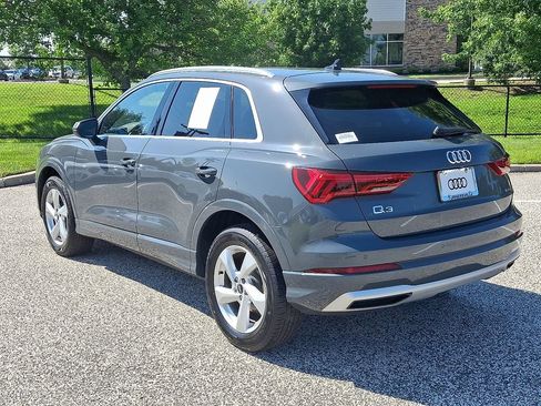 Used 2021 Audi Q3 2.0T Premium Plus w/ Premium Plus Package AWD/4WD image 4