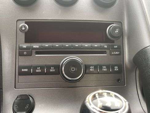 Used 2008 Pontiac Solstice Convertible w/ Premium Package image 23