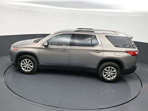 Used 2018 Chevrolet Traverse LT FWD image 13