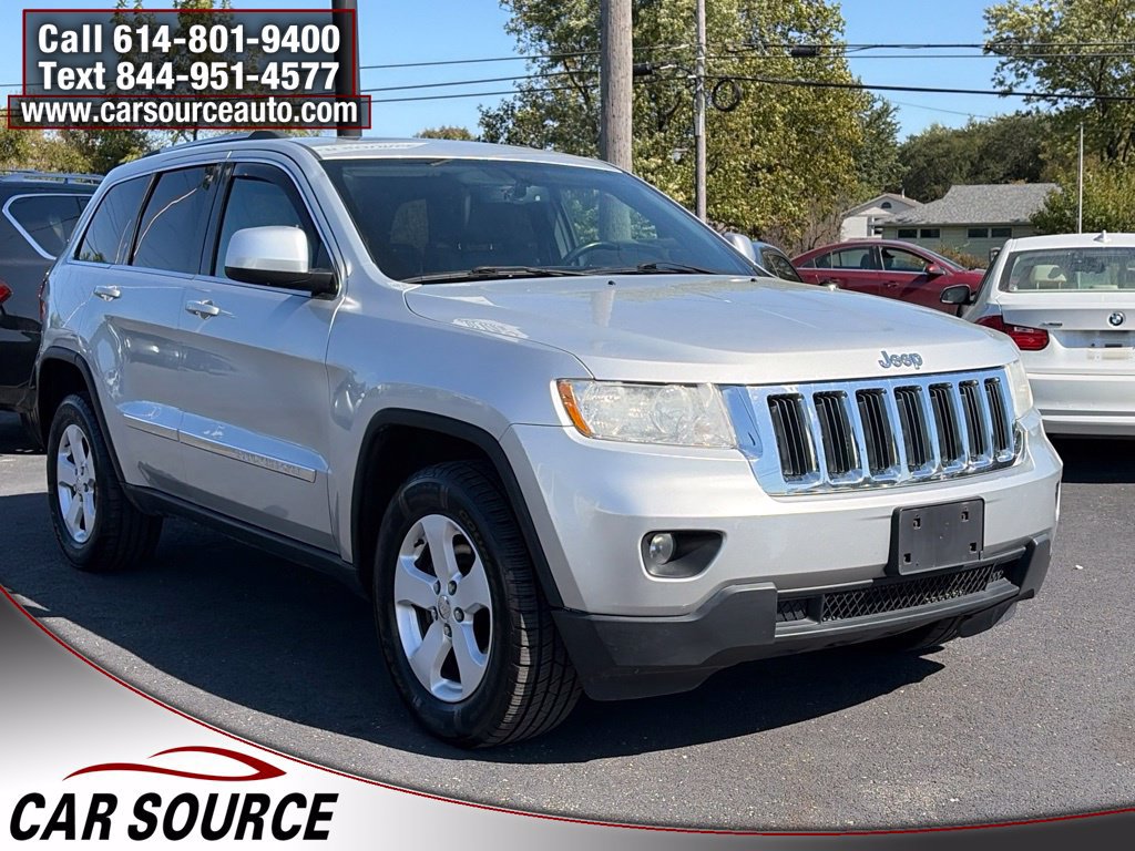 Used 2013 Jeep Grand Cherokee Laredo AWD/4WD image 3