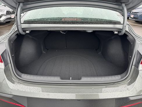 New 2026 Hyundai Elantra Limited w/ Cargo Package FWD image 24