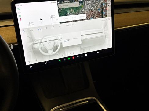 Used 2021 Tesla Model Y Long Range AWD/4WD image 20