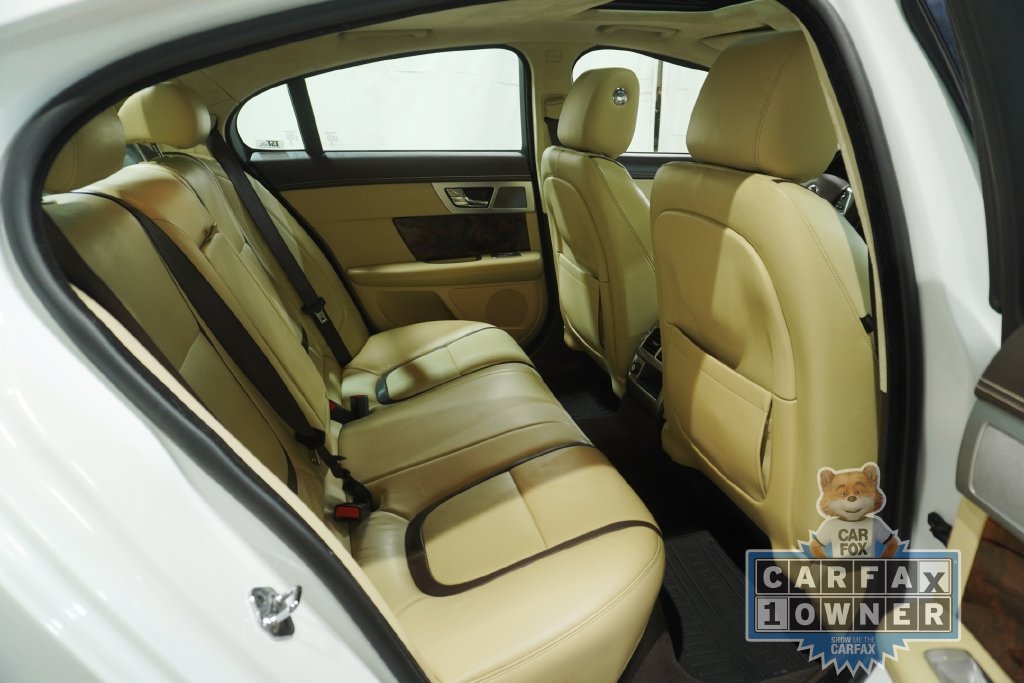 Used 2015 Jaguar XF Portfolio AWD/4WD image 16