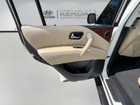Used 2017 Nissan Armada Platinum RWD image 23