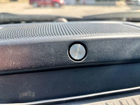 Used 2019 Ford Expedition Max Limited image 26