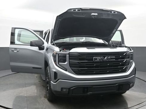 New 2026 GMC Sierra 1500 Elevation w/ LPO, Elevation Black Package image 54