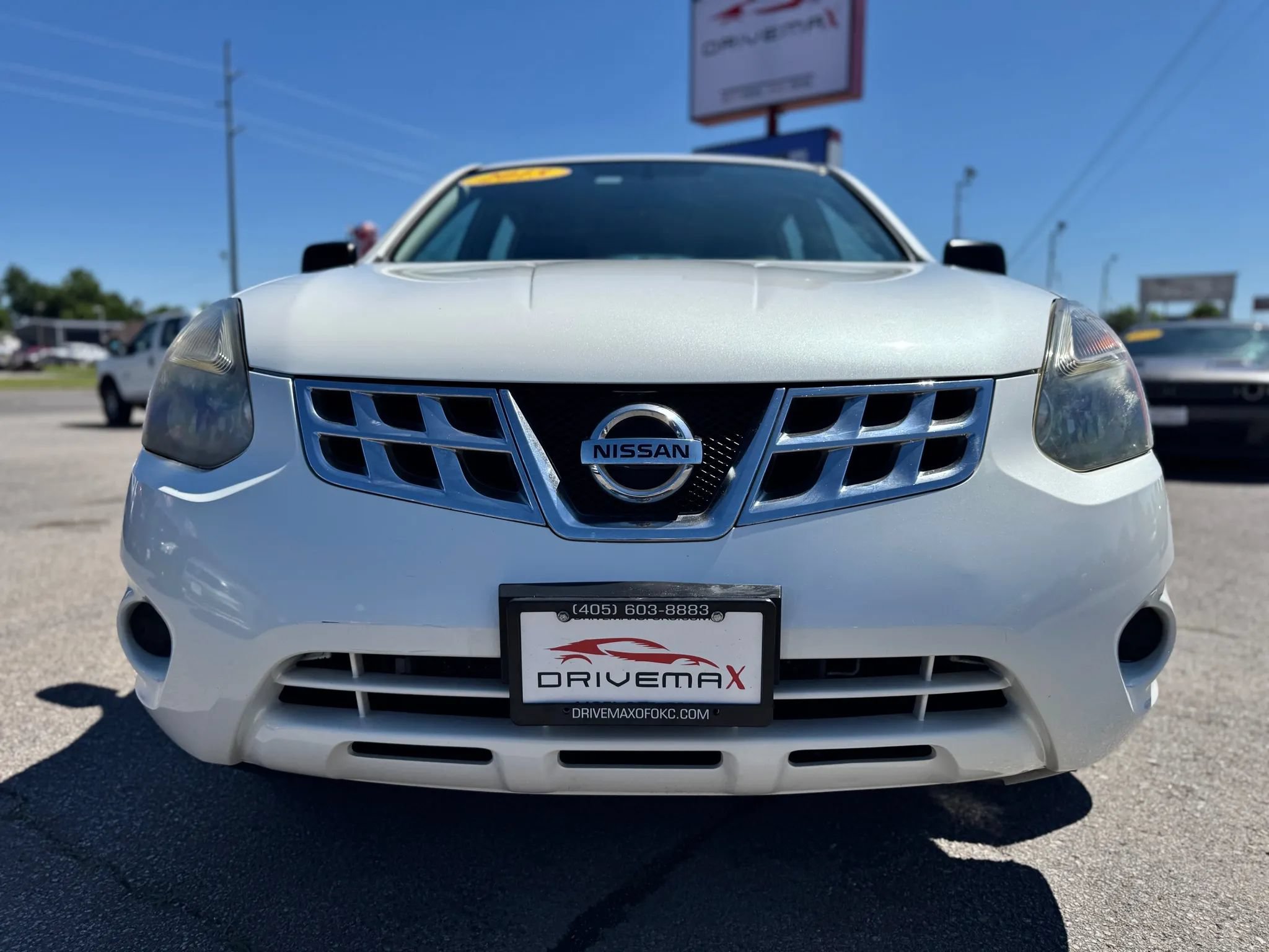Used 2015 Nissan Rogue S FWD image 11