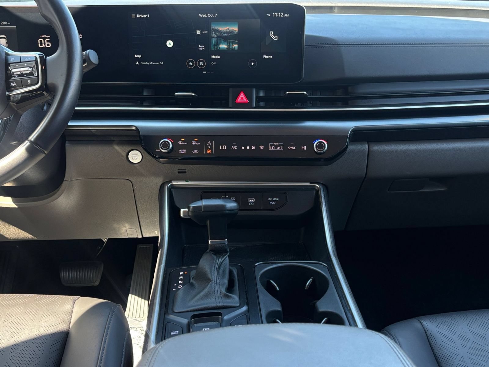 Used 2026 Kia Carnival FWD image 16