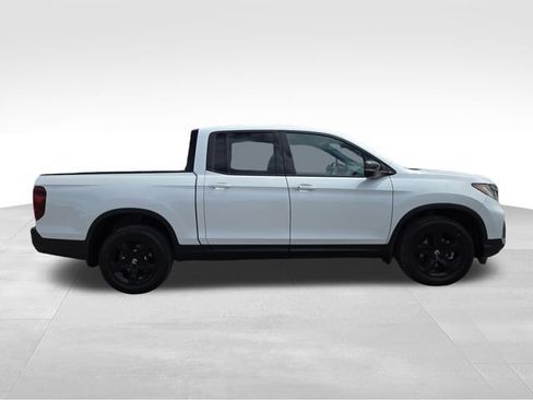 Used 2023 Honda Ridgeline Black Edition image 16