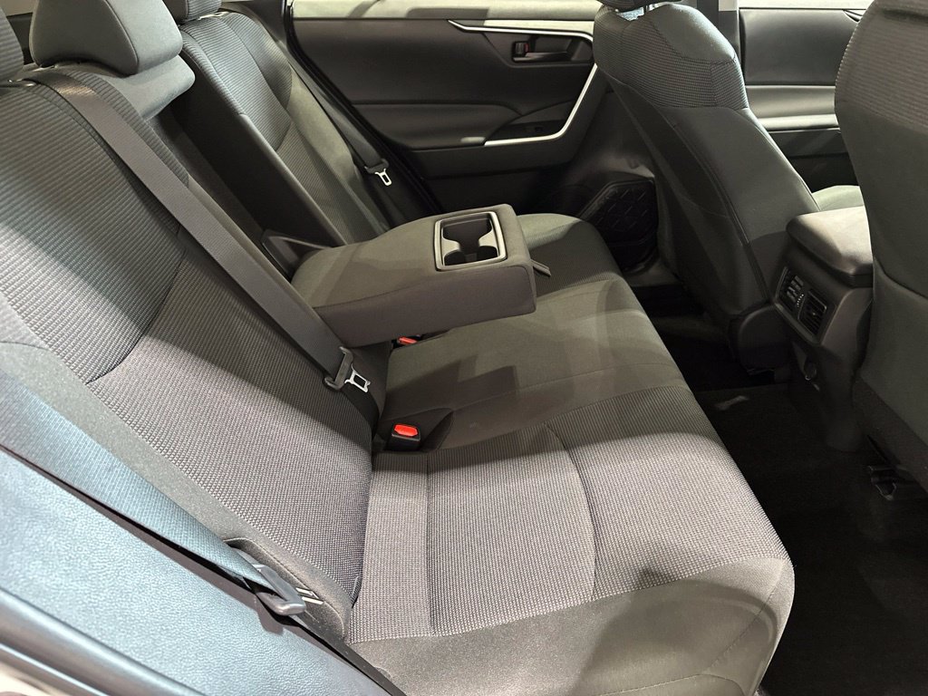 Certified 2024 Toyota RAV4 LE AWD/4WD image 21