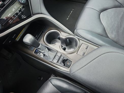 Used 2021 Toyota Camry XSE image 24