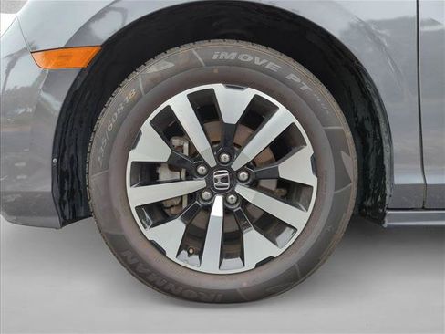 Certified 2025 Honda Odyssey EX-L image 13