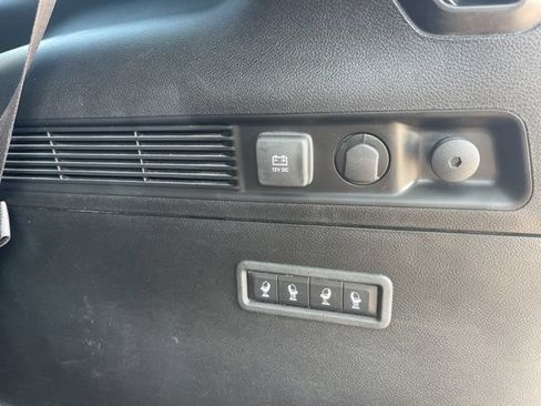 Used 2023 Jeep Wagoneer Series II AWD/4WD image 44