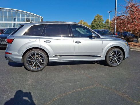 New 2025 Audi Q7 Premium Plus image 7