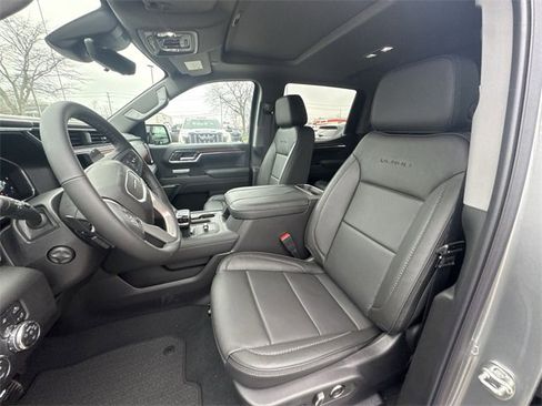 New 2026 GMC Sierra 1500 Denali w/ Denali Reserve Package image 11