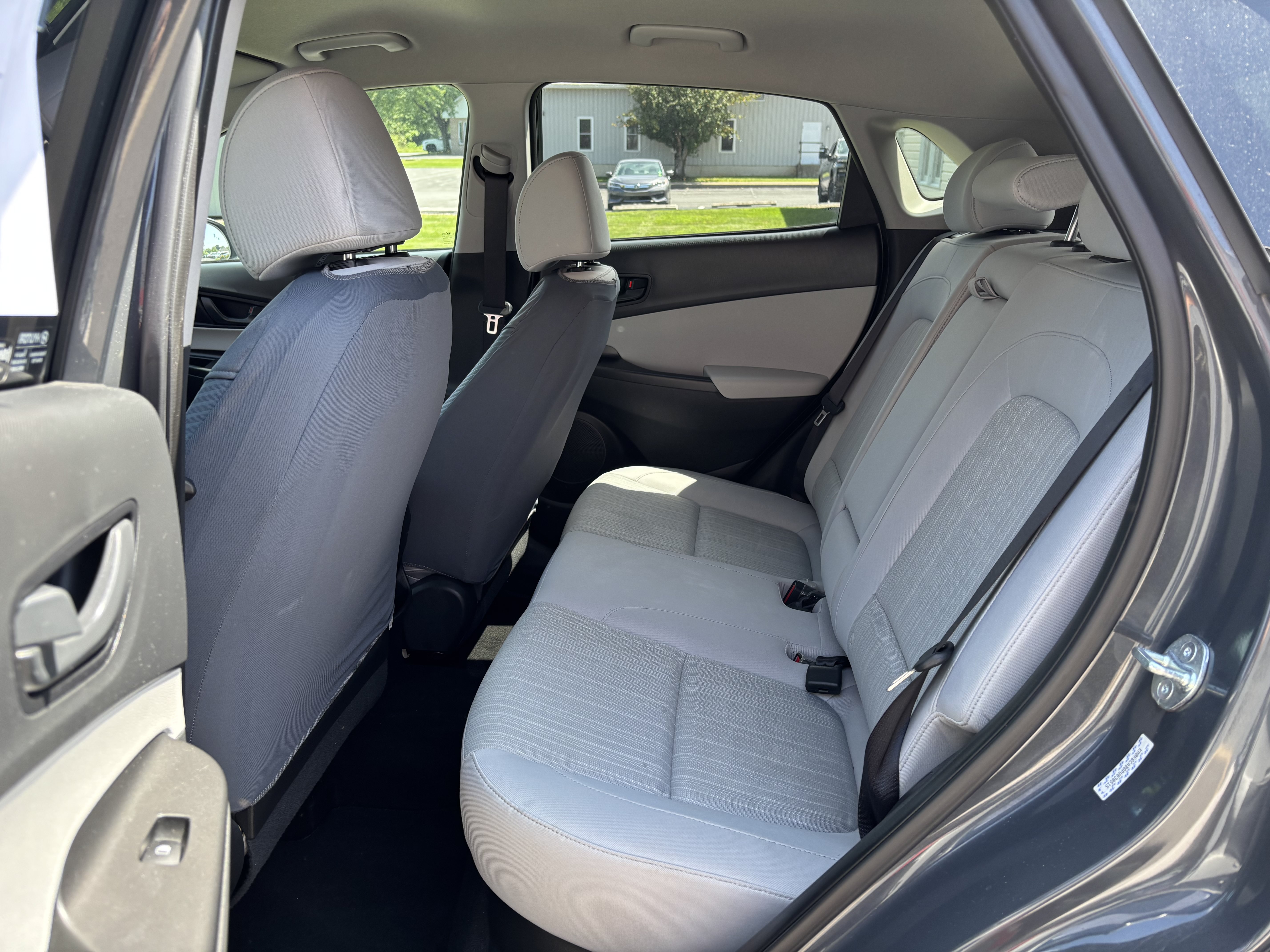 Used 2023 Hyundai Kona SEL AWD/4WD image 14