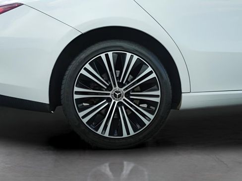 Used 2023 Mercedes-Benz CLA 250 image 11