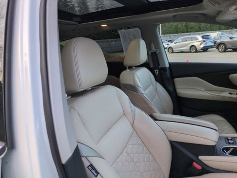 Used 2020 Nissan Murano Platinum image 52