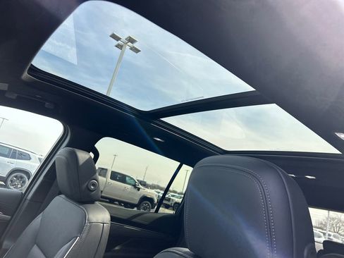 New 2026 Buick Enclave Preferred w/ Power Package AWD/4WD image 30