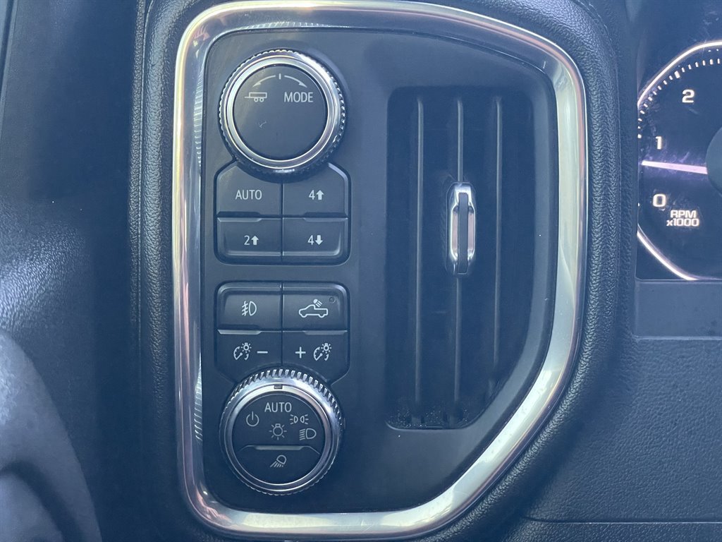 Used 2021 GMC Sierra 2500 SLT AWD/4WD image 26