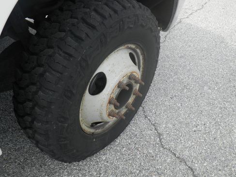 Used 2005 Ford F350 4x4 SuperCab DRW Super Duty image 8