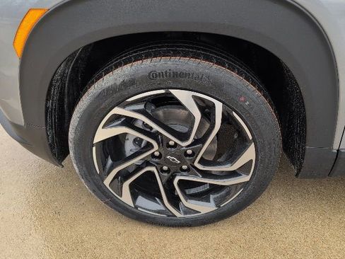 New 2026 Chevrolet TrailBlazer RS w/ Convenience Package image 3