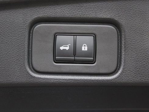 Certified 2024 Nissan Pathfinder SL w/ SL Premium Package image 16