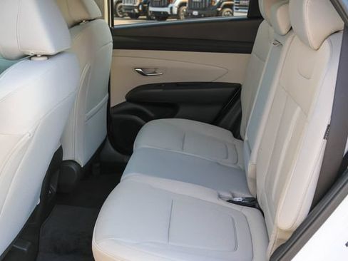 New 2026 Hyundai Tucson SEL FWD image 14