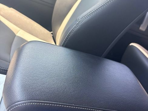 Used 2018 Toyota 4Runner SR5 Premium RWD image 28