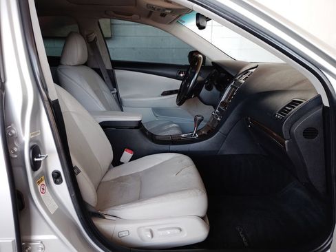 Used 2011 Lexus ES 350 FWD image 12