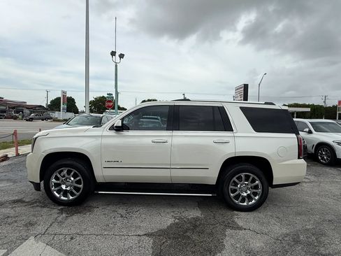Used 2015 GMC Yukon Denali w/ Touring Package AWD/4WD image 2