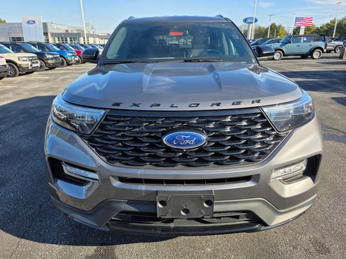 Used 2022 Ford Explorer ST-Line image 6