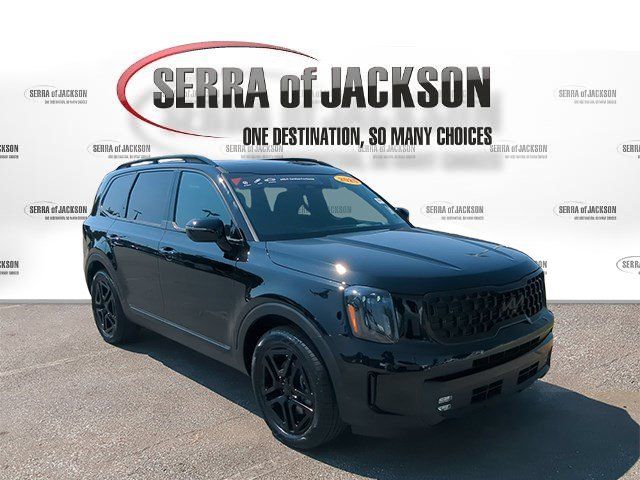 Certified 2025 Kia Telluride SX Prestige X-Line AWD/4WD image 2