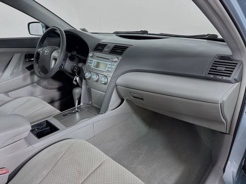 Used 2007 Toyota Camry LE FWD image 25