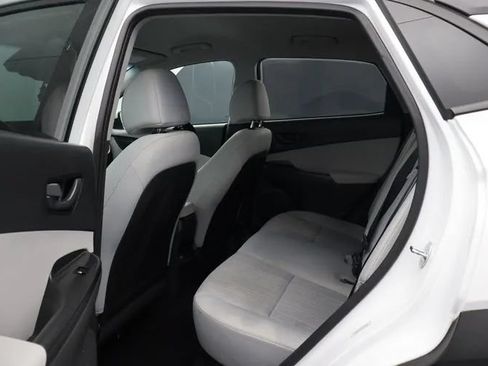 Used 2023 Hyundai Kona SEL FWD image 15