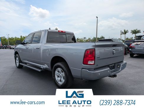 Used 2020 RAM 1500 Classic SLT w/ Luxury Group RWD image 5