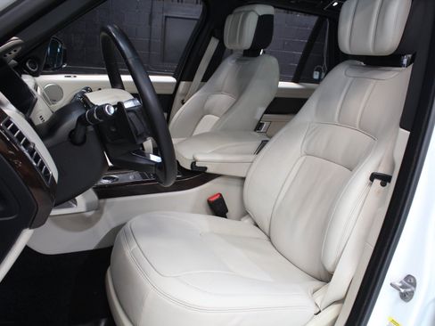 Used 2022 Land Rover Range Rover P525 Westminster Edition AWD/4WD image 38