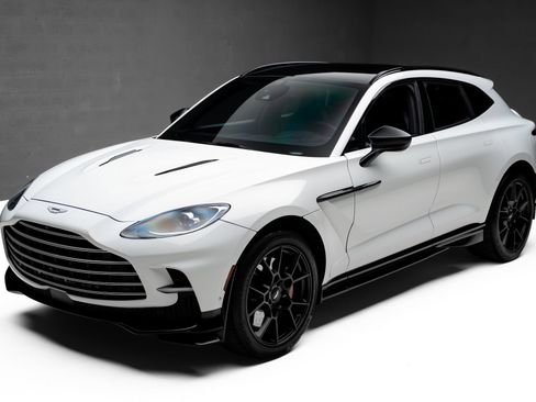 Used 2023 Aston Martin DBX 707 AWD/4WD image 5