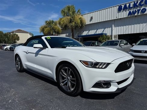 Used 2017 Ford Mustang Premium RWD image 3