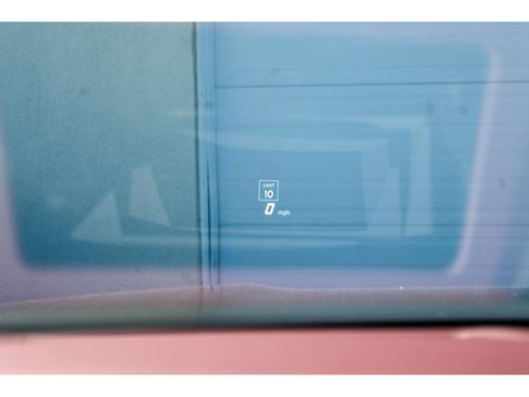 Used 2025 Lamborghini Urus SE image 64