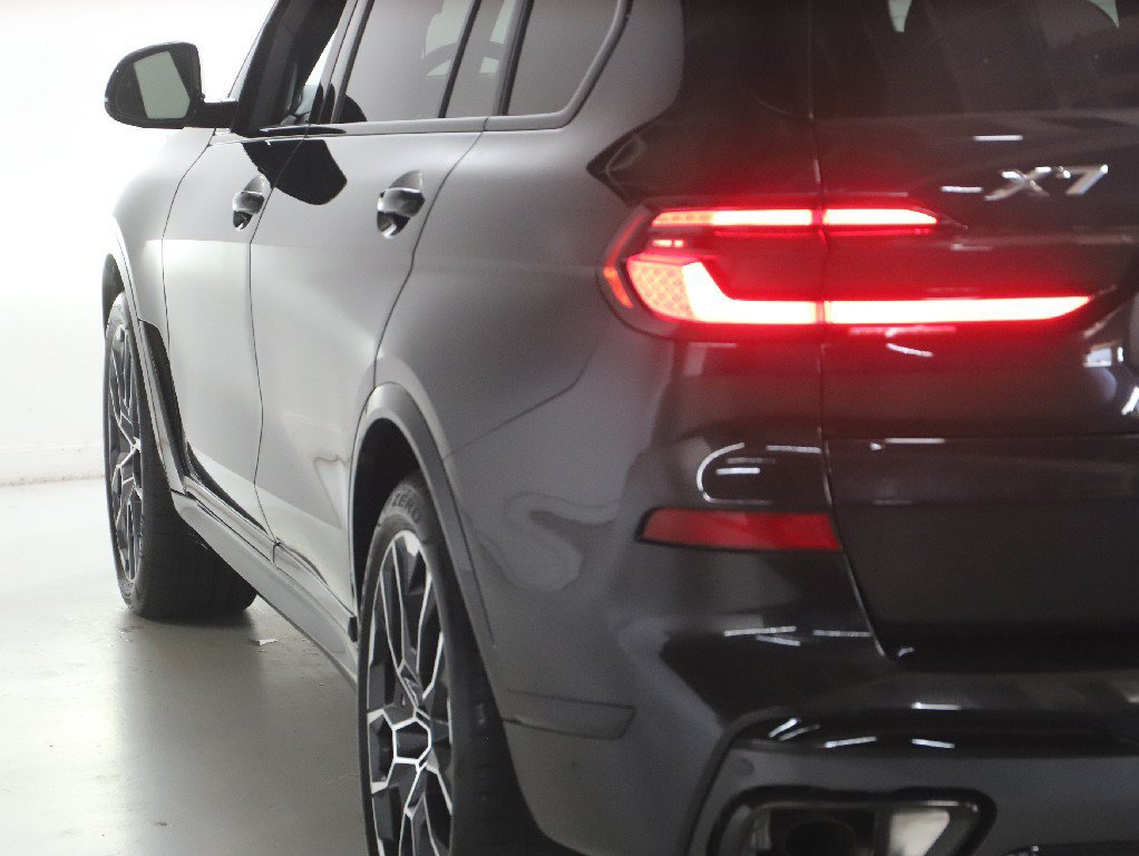 Used 2026 BMW X7 xDrive40i AWD/4WD image 56