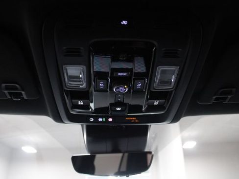 New 2026 GMC Yukon AT4 w/ AT4 Premium Plus Package AWD/4WD image 44