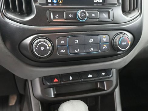 Used 2022 Chevrolet Colorado W/T w/ WT Convenience Package image 28